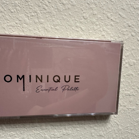 BNIB-Dominique Essentials Essentials Eye shadow Palette - Picture 4 of 12